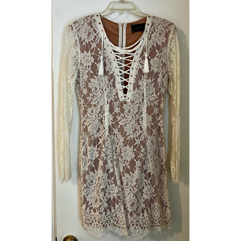 Elegant Lace Long Sleeve Dress